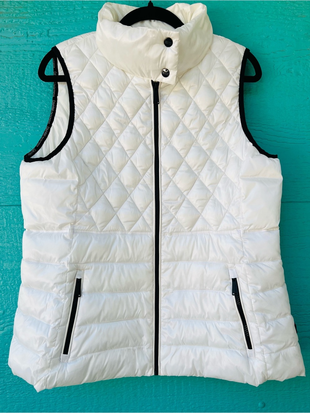 Calvin Klein Performance Quilted Puffer Vest High Neck White XL NWOT Zip Pockets